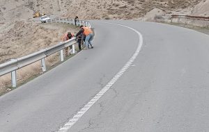 آسفالت سه محور روستایی کلات آغاز می‌شود